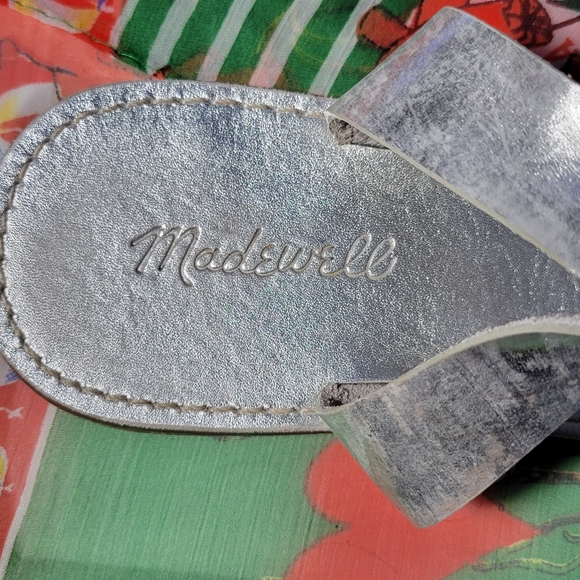 Madewell The Boardwalk Sandal Ankle Strap Flat Silver Leather Metal Size 10 - Picture 4 of 4